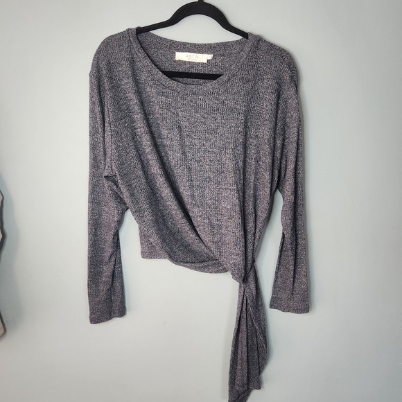 ASTR The Label Slate Heather Tie Waist Knit Top - Size L - Picture 1 of 8
